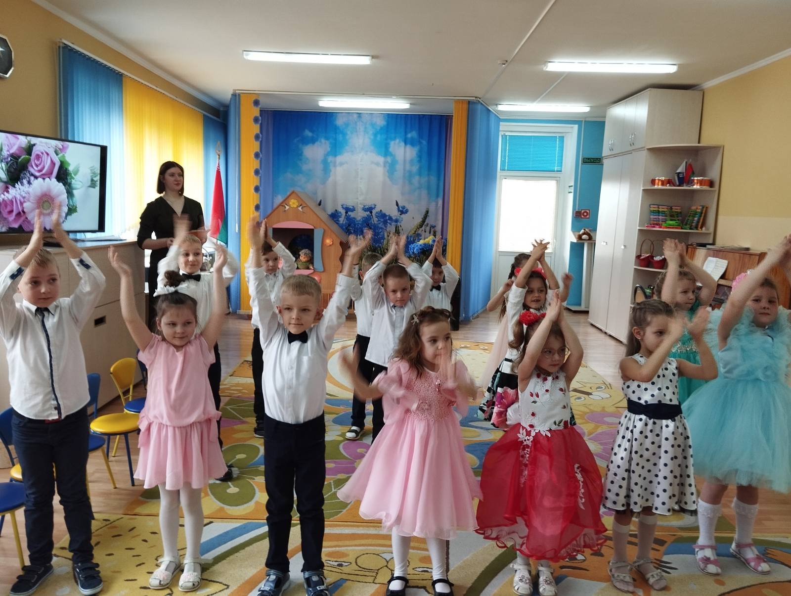 Праздники, посвящённые 8 марта, прошли в детском саду